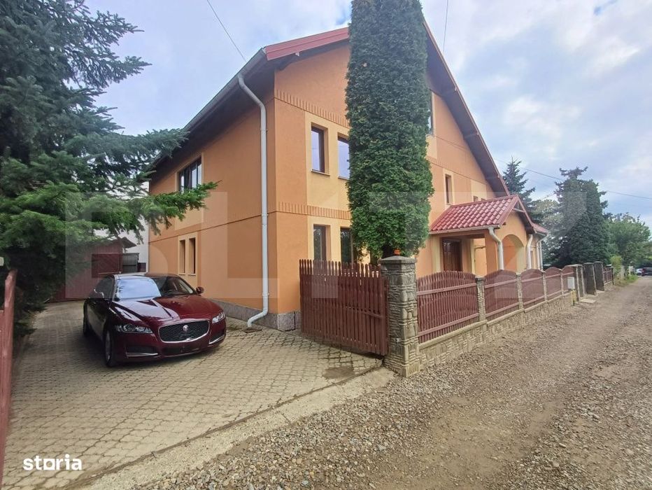 Vila de vanzare, 310 mp, teren 698 mp, zona Burdujeni