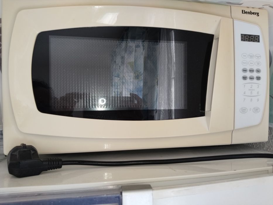 Микроволновка б/у