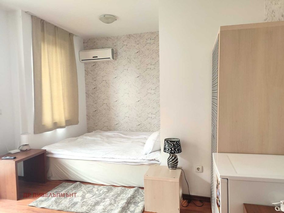 Дава се под наем Едностаен апартамент в к.к. Слънчев бряг - 39 кв.м за 127.5 € - Снимка #2