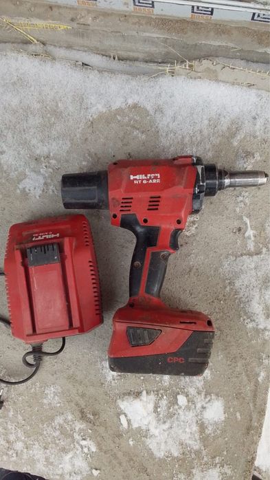 HILTI RT G-A22 клепальник