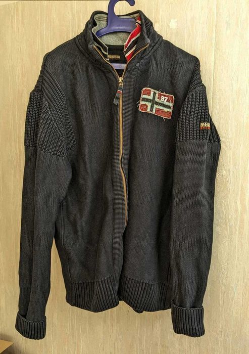 NAPAPIJRI - плетена жилетка - като нова