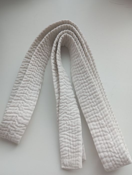 Продам снаряжение на карате, тэквандо