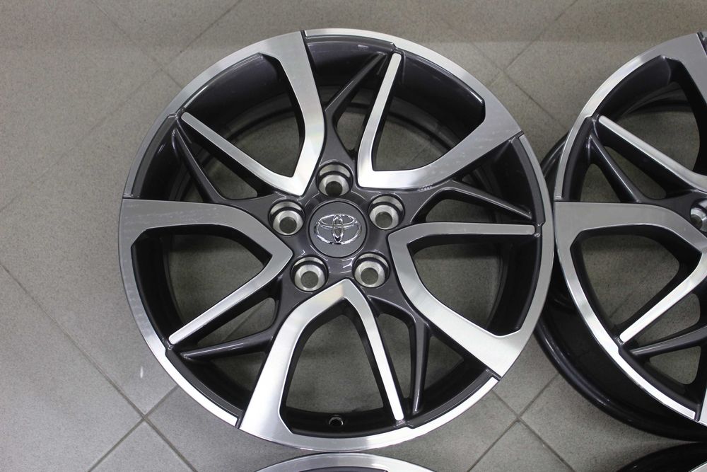Нови оригинални джанти 17" Toyota RAV4, Corolla, Auris, Avensis