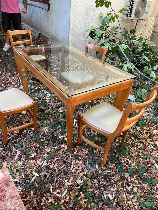 Кухненска Маса с 4 стола