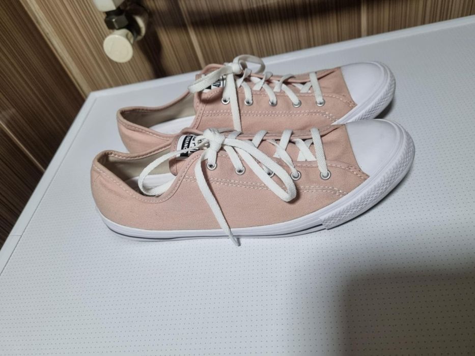 Tenişi Converse de damă