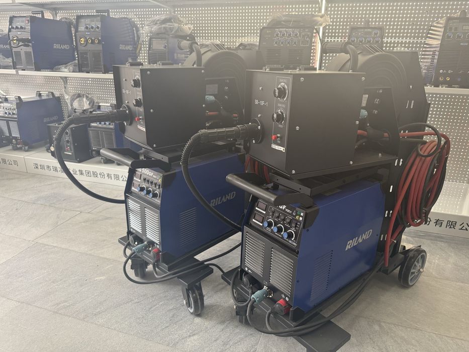 Сварочный аппарат “RILAND”MIG 350F  380v