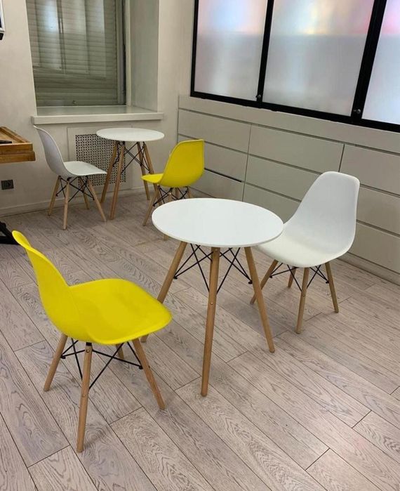 Столы и стулья 15 шт