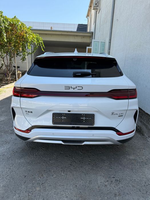 BYD Champion Smart EV 605km