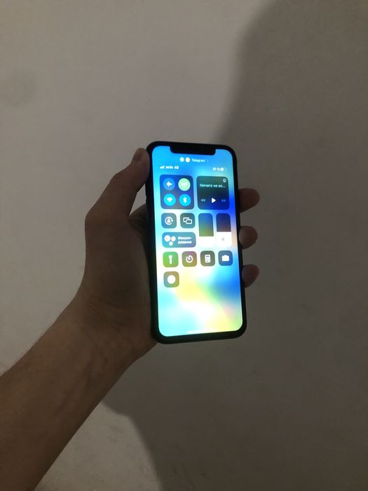 Продам айфон Х 64gb