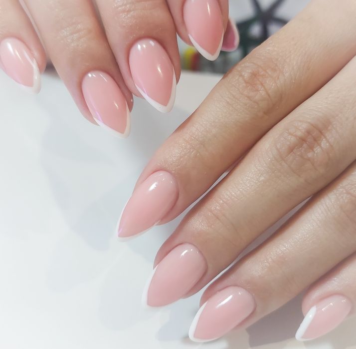 Маникюр и Педикюр