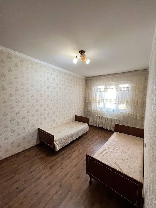 Kvartira sotiladi Shayxontoxur tumani bel tepa daxasi  2/3/9/  68m²