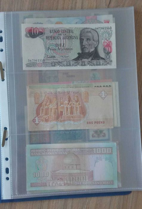 Colectie 40 bancnote diferite (stare foarte buna)