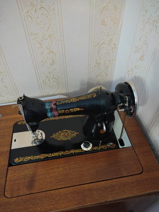 Продам Машинку для шитья