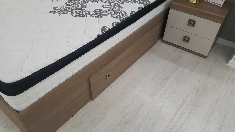 De vanzare pat 160/2 si saltea si dulap 3usi