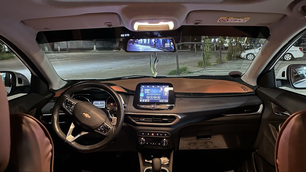 Трекер 2 премьер