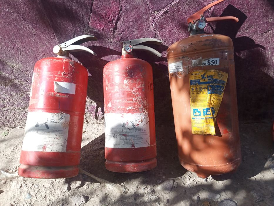 Продам огнетушитель