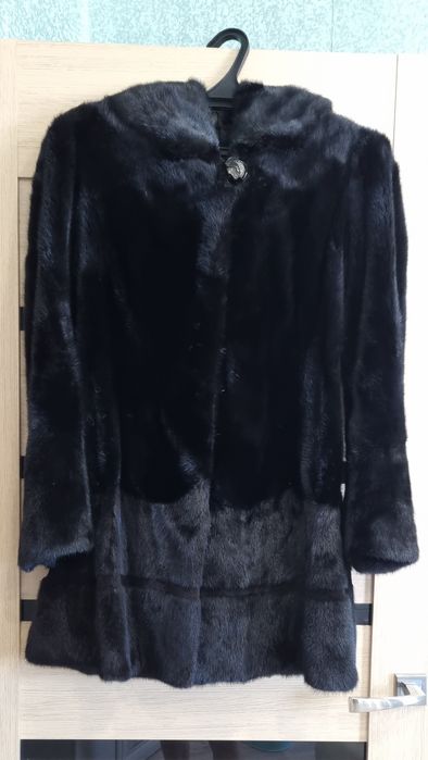 Продам норковую шубу