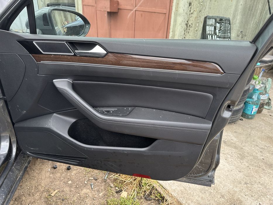Trimuri iluminate aluminiu mahon Vw Passat B8 break combi variant 2015-2023