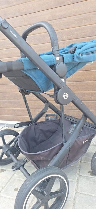 Cărucior Cybex 3 in 1