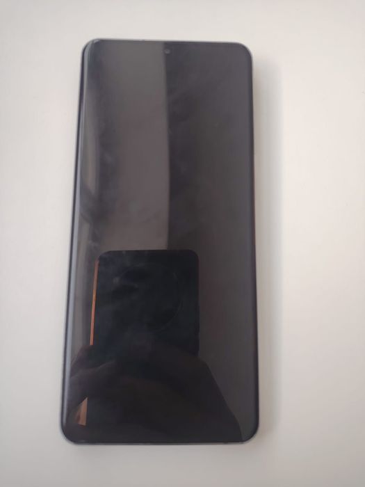 Продам Samsung s20 ultra 5G