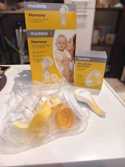 Ръчна помпа за кърма Medela Harmony