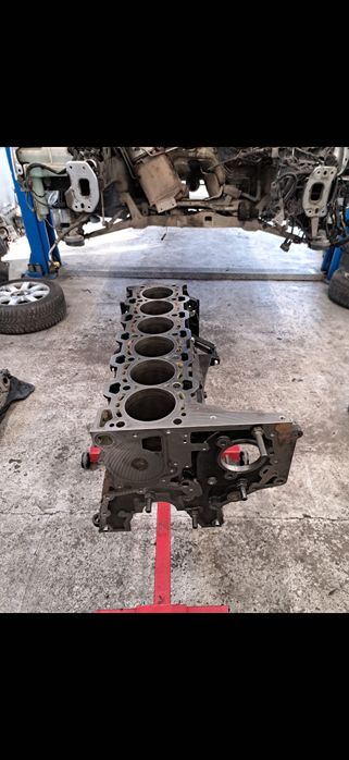 Vand bmw seria 5 525D 2006