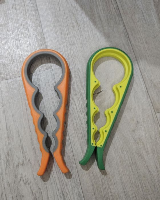 Продаю открывалки для крышек