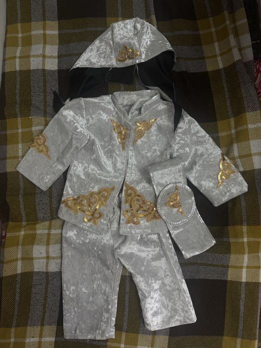 Продам детский костюм на Наурыз