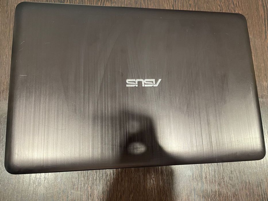 Продам шустрый ноутбк asus i3