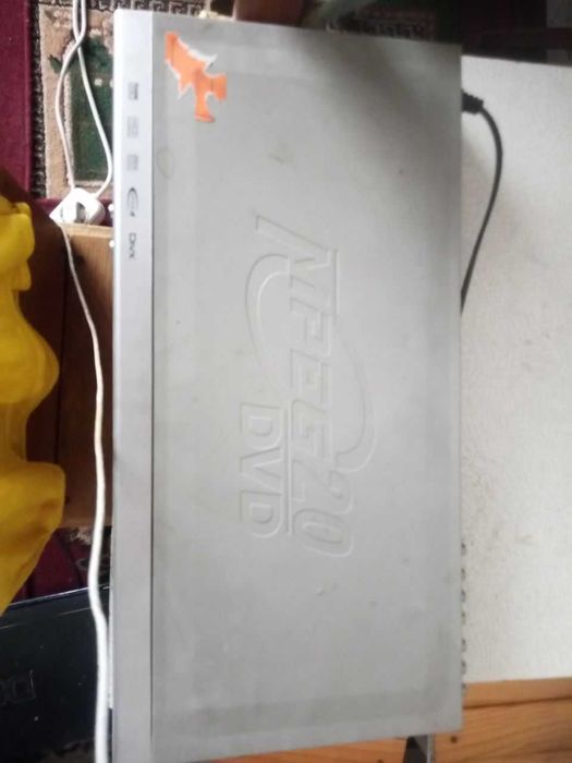 Продаю нерабочие DVD плееры