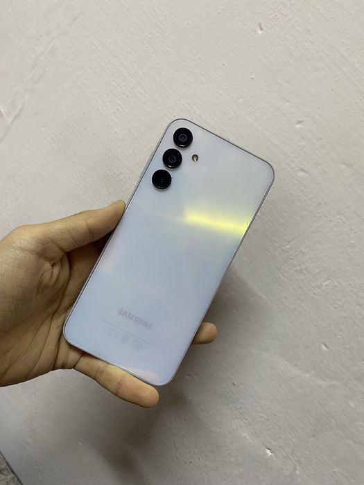 Продам Samsung A15