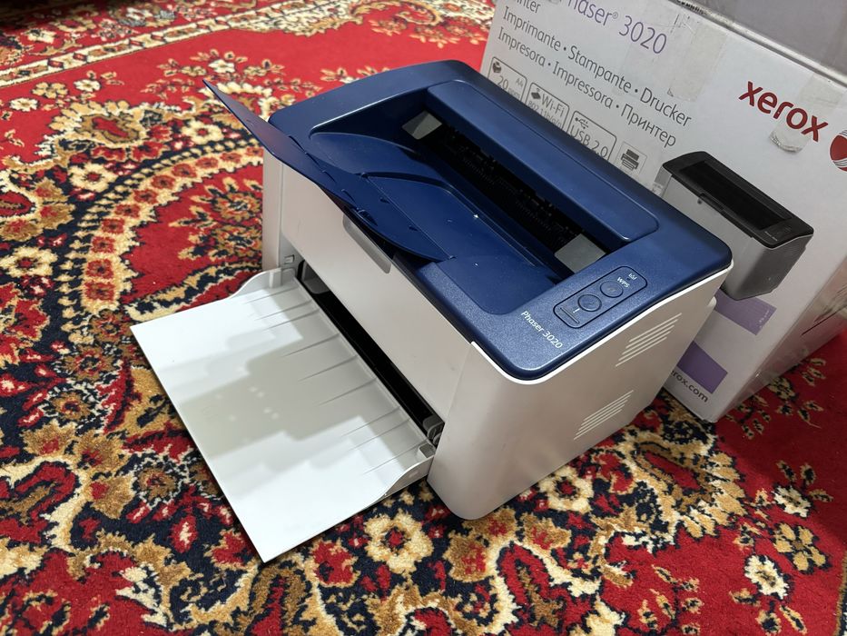 Продам принтер Xerox Phaser 3020 с картриджем