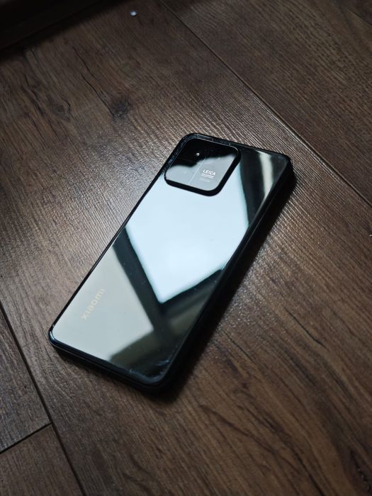 Xiaomi 13 256 гб