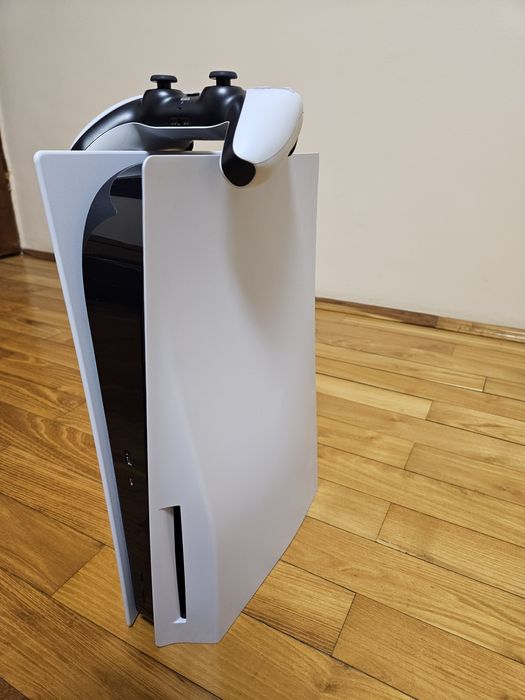 PlayStation 5 C-Chassis 825GB