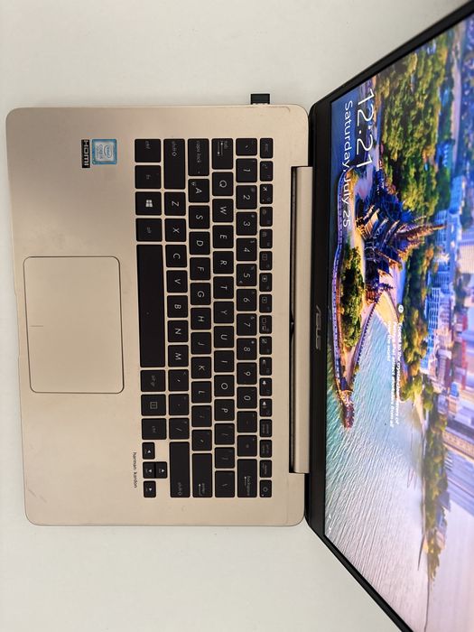 Laptop Asus ZenBook
