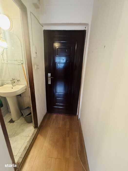 Garsoniera parter Romanilor