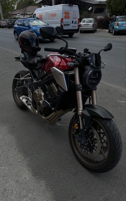 Motocicleta Honda CB650R  A/A2