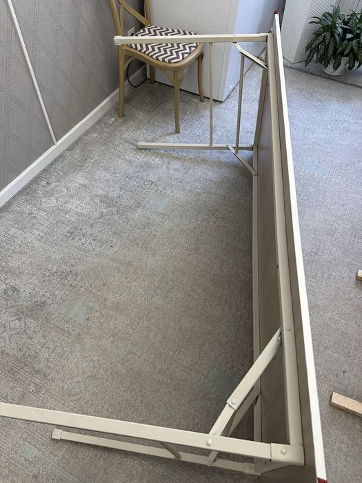Раскладной стол 180м
