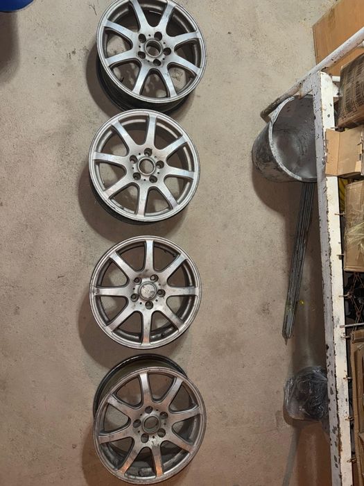 Срочно продам диски 16 размер