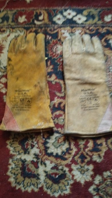 Защитные сварочные перчатки