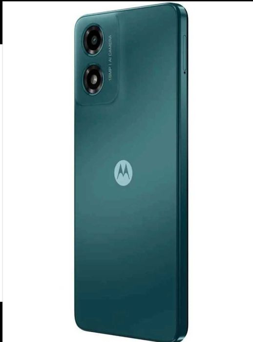 Нов Motorola Moto G04 64 GB, 4 GB RAM в гаранция зарядно калъф