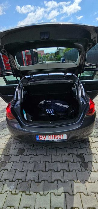 Opel Astra J 1.6 benzina