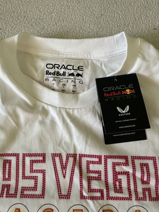 Чисто Нова Оригинална Тениска Red Bull Formula 1 размери S, L