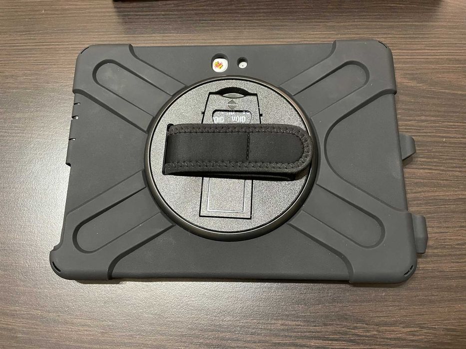 Microsoft Surface go3, i3 ,8gb ram,128gb ssd,win 11 pro