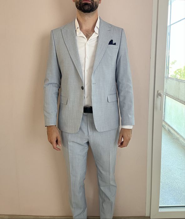 Мъжки костюм slim fit 56 размер