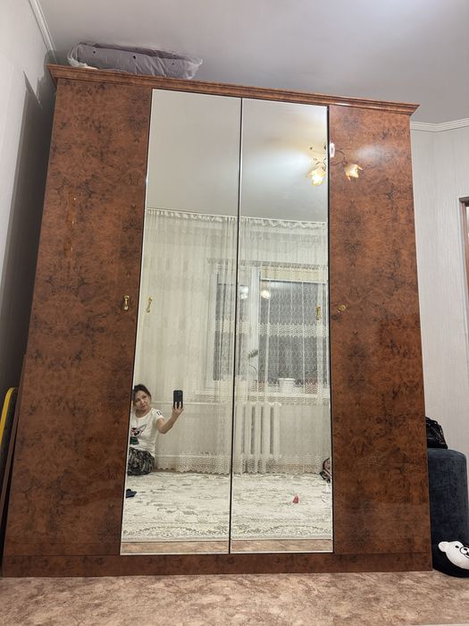 Шкаф для спальни.