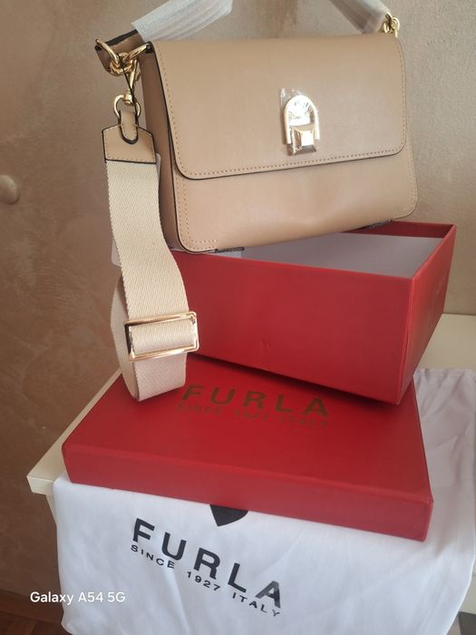 Дамска чанта Furla