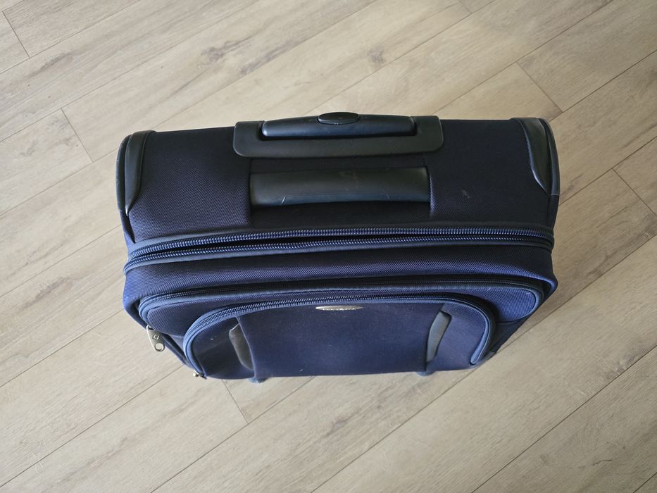 Samsonite troller laptop 17" / bagaj mana avion 45x30x20