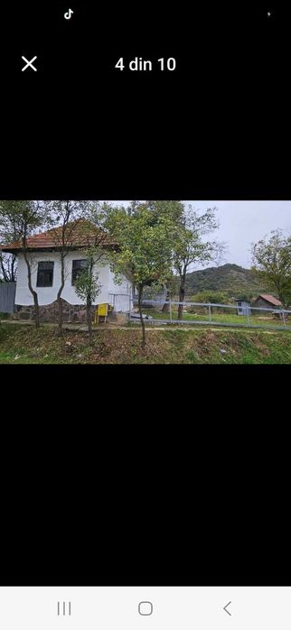 Vand casa in Tirimia cu teren 900 mp, la 17 km de TG. Mures
