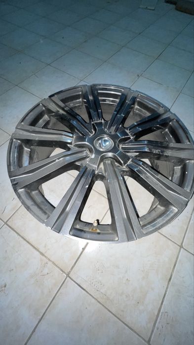 Титанки от LX 570 оригинал